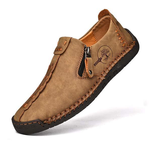 Sapato Casual Delmont com Slip-On e Detalhes Sutis de Estilo